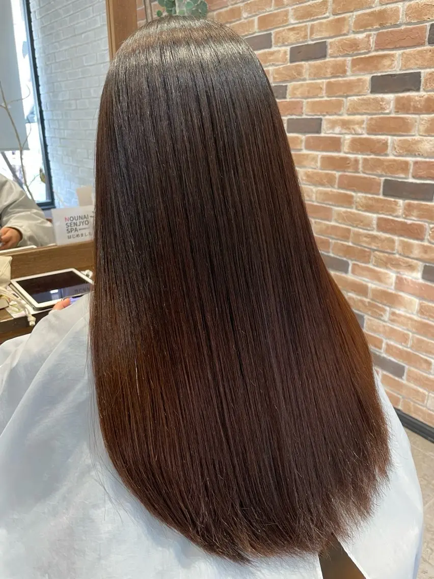 パーマ 平岡 愛望のヘアスタイル