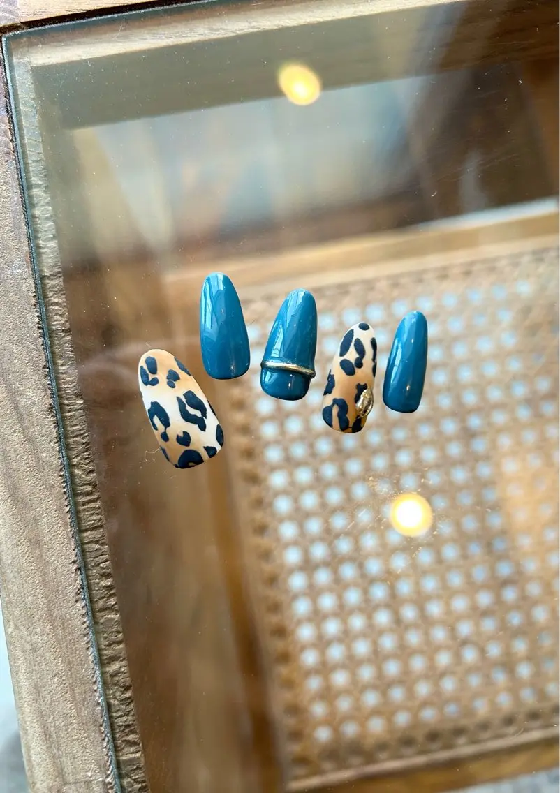 ネイル Adore nailのネイルデザイン