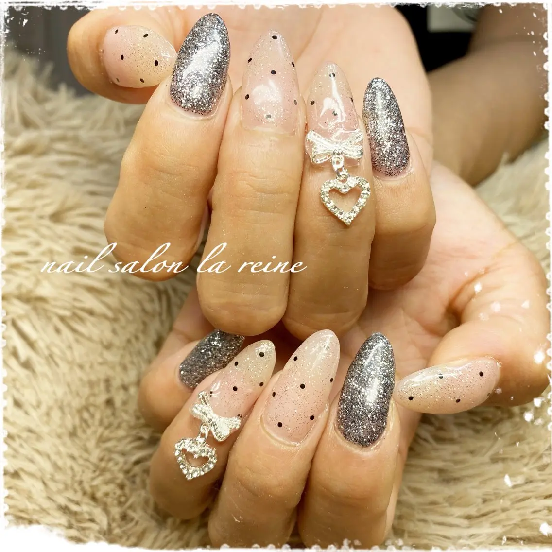 ネイル アートネイル ドット キラキラネイル ラメ(グリッター) nail salon la reineのネイルデザイン