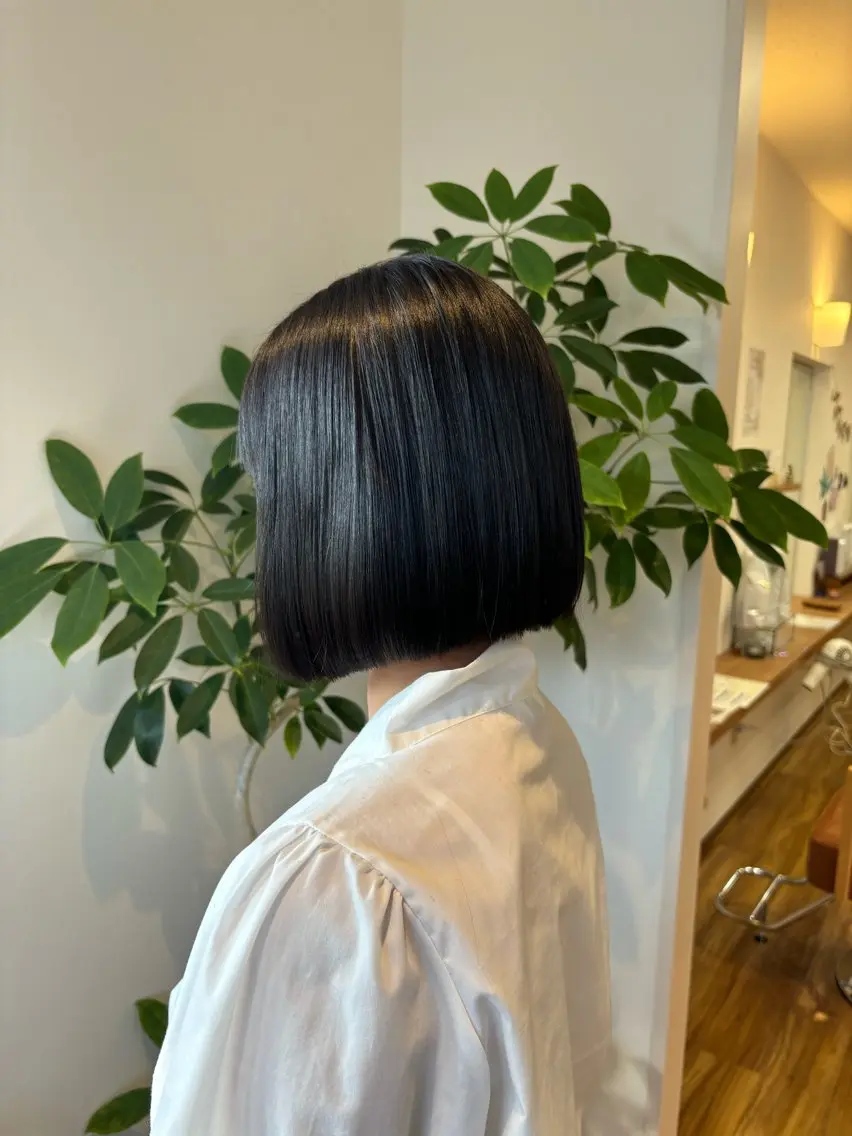 ショート 切りっぱなしボブ ボブ 【STORY】 NANAMI🍓のヘアスタイル