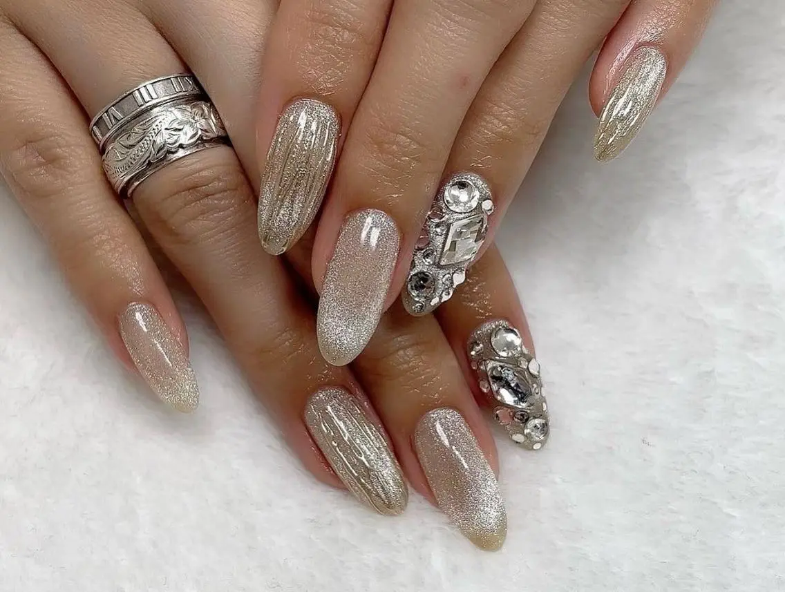 ネイル ハンドネイル em nailのネイルデザイン