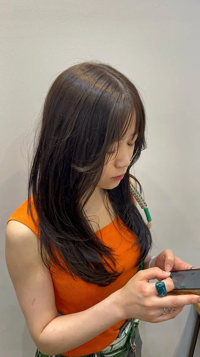 ロング 岡野 豪のヘアスタイル