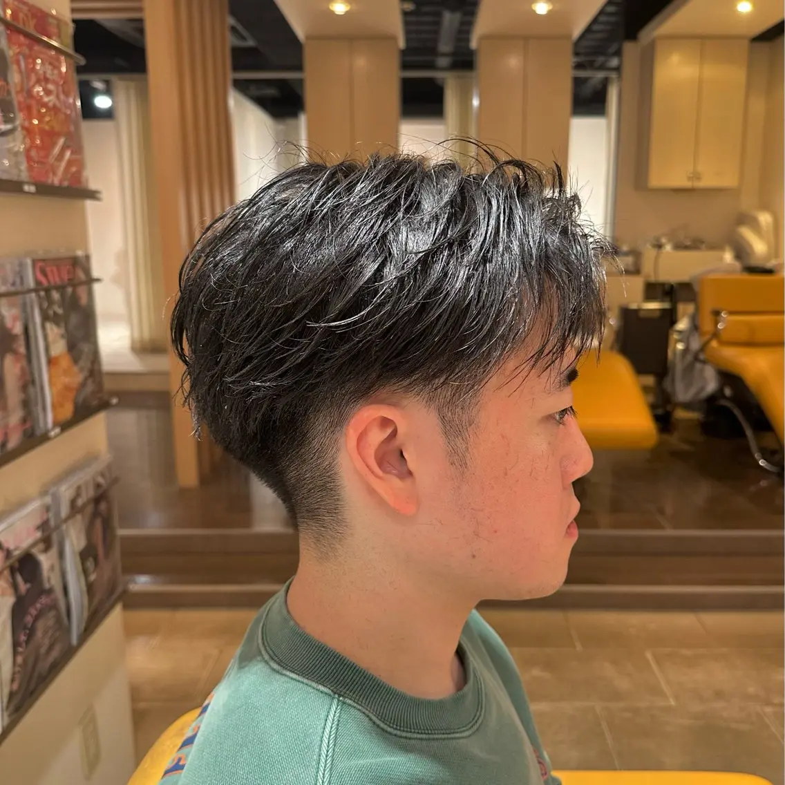 ショート パーマ メンズ フェザーパーマ メンズパーマ 田中 汰知のヘアスタイル