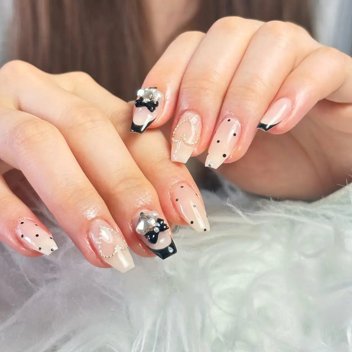 ネイル 長さ出し フレンチネイル 韓国ネイル マグネットネイル ミラーネイル ハンドネイル Kiwami nailsalonのネイルデザイン