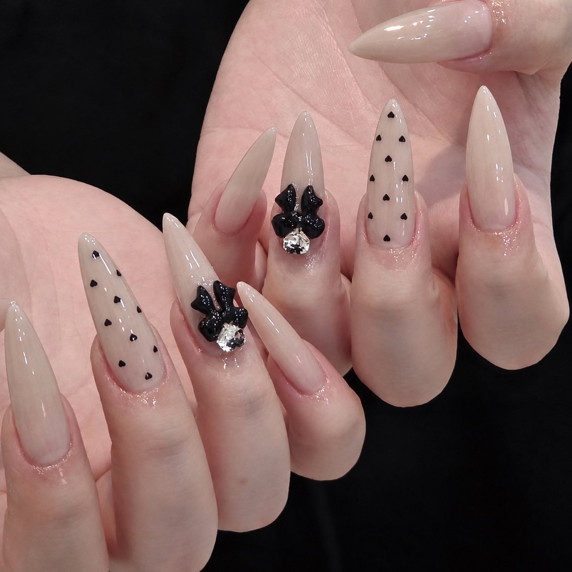 ネイル ハンドネイル NYRA ちゃん YIA Nail 2のネイルデザイン