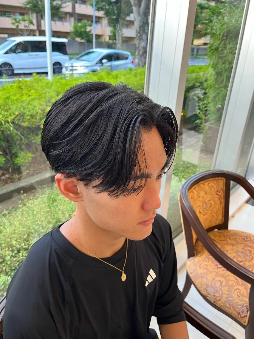 ショート パーマ メンズ センターパート メンズパーマ 刈り上げ ニュアンスパーマ 🧊メンズ特化🧊 高木航希のヘアスタイル