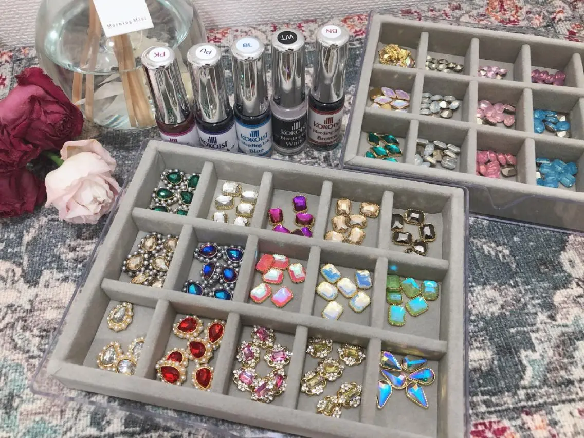 ハンドネイル saki_ nail heronのネイルデザイン