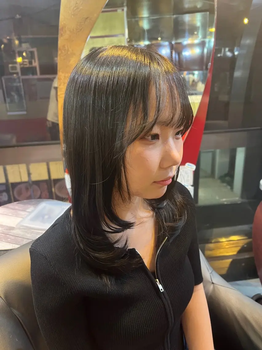 メンテナンスOK!ミディアムカット+トリートメント付き‼️(肩下〜胸上)💇♀️💈の写真