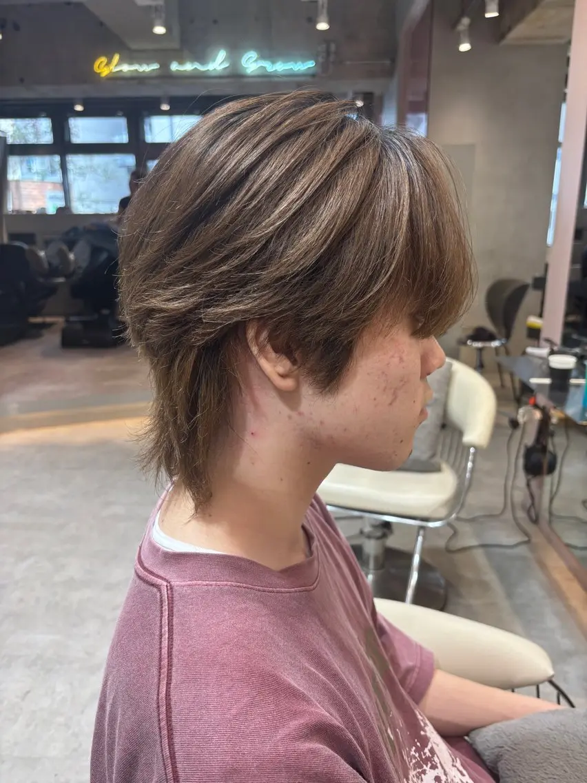 ショート カラー パーマ ヘアアレンジ メンズ センターパート メンズ韓国風 マッシュ メンズパーマ メンズショート カット 縮毛矯正 トリートメント 大宮/曲がる縮毛矯正 /毛流れ特化/NAOのヘアスタイル