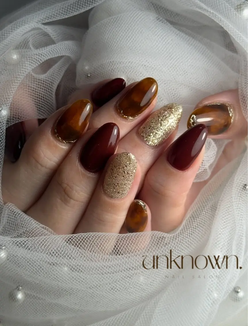 ネイル べっ甲ネイル ボルドー ハンドネイル NAiL SALON unknown.のネイルデザイン
