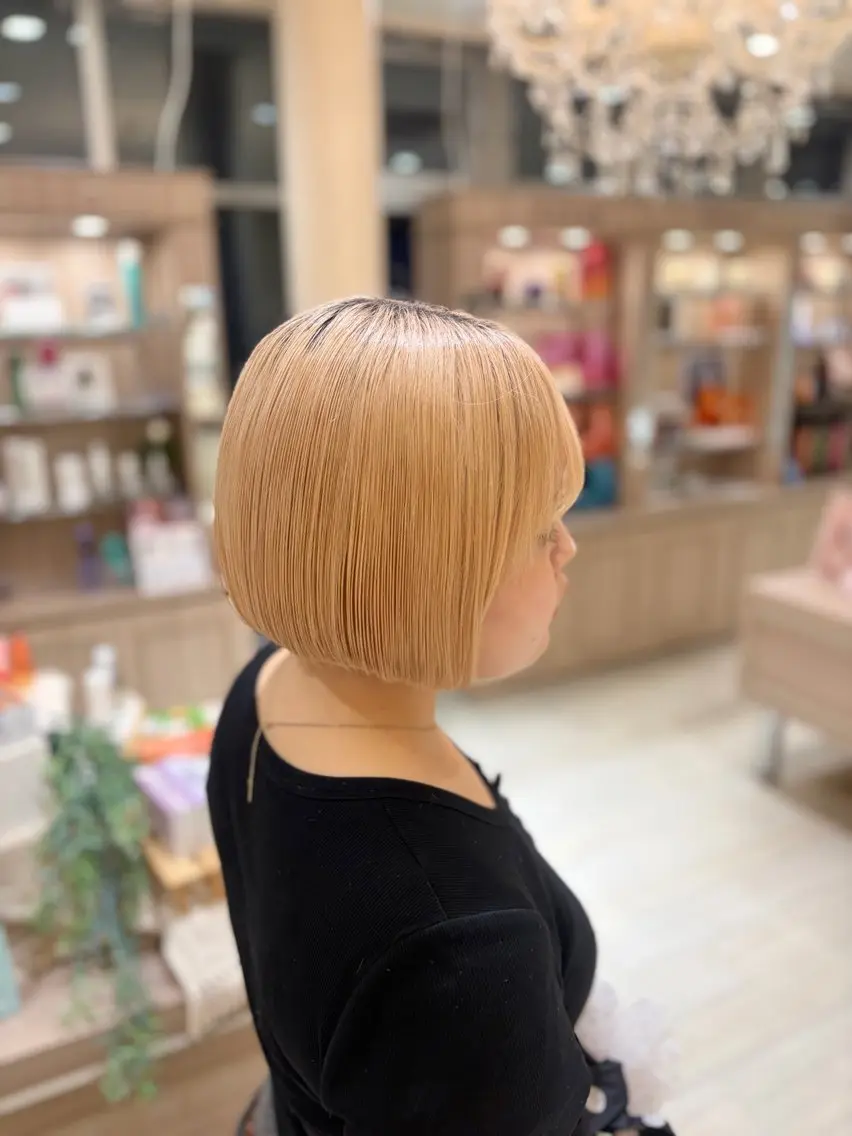 ミディアム 山口 なつのヘアスタイル