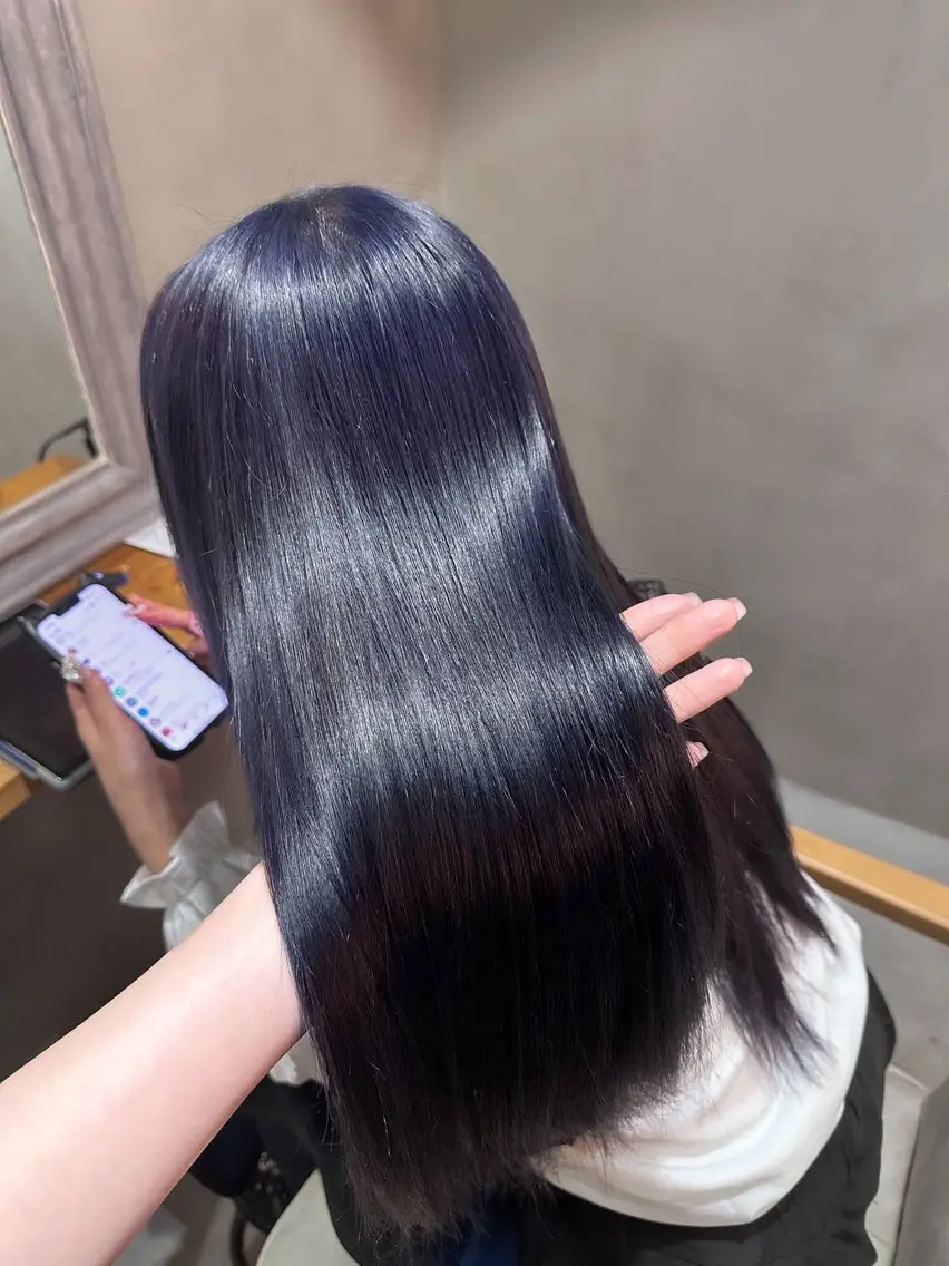 ロング カラー BLUE.🌀/ ｷﾖｶのヘアスタイル
