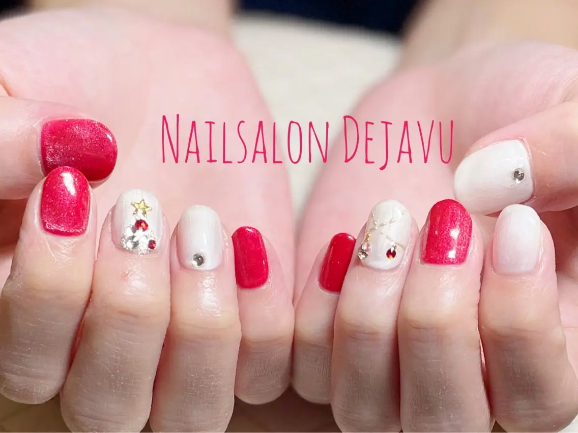 ネイル 持ち込み 冬ネイル クリスマス Nail salon Dejavu 🌿のネイルデザイン