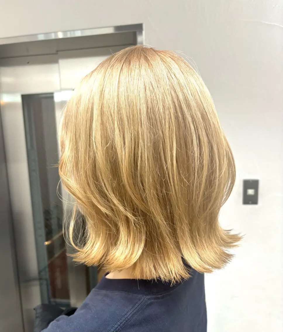 カラー ヘアカラー ハイトーンカラー/ hinata🪽のヘアスタイル