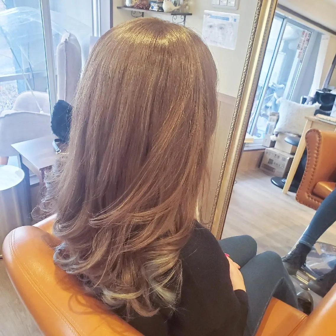 カラー ロング アディクシーカラー ブリーチ イルミナカラー 外国人風カラー トリートメント カット ヘアカラー トリートメント spa hair ark 富井直美のヘアスタイル