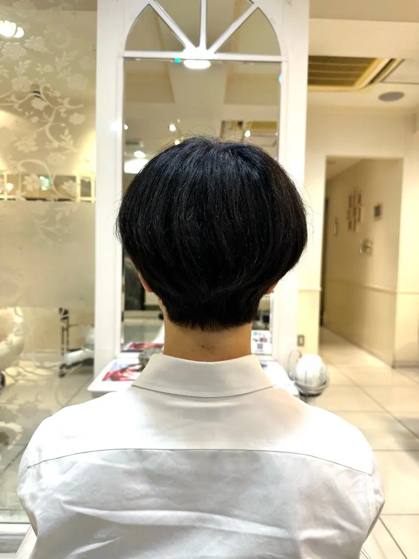 メンズ マッシュ ツーブロック 刈り上げ ツヤ重視 ワンカラー🫧Mioのヘアスタイル