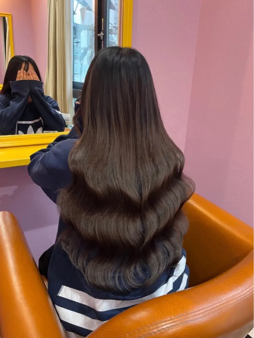 ロング カラー+ちび編み込み エクステ梅田🐨のヘアスタイル