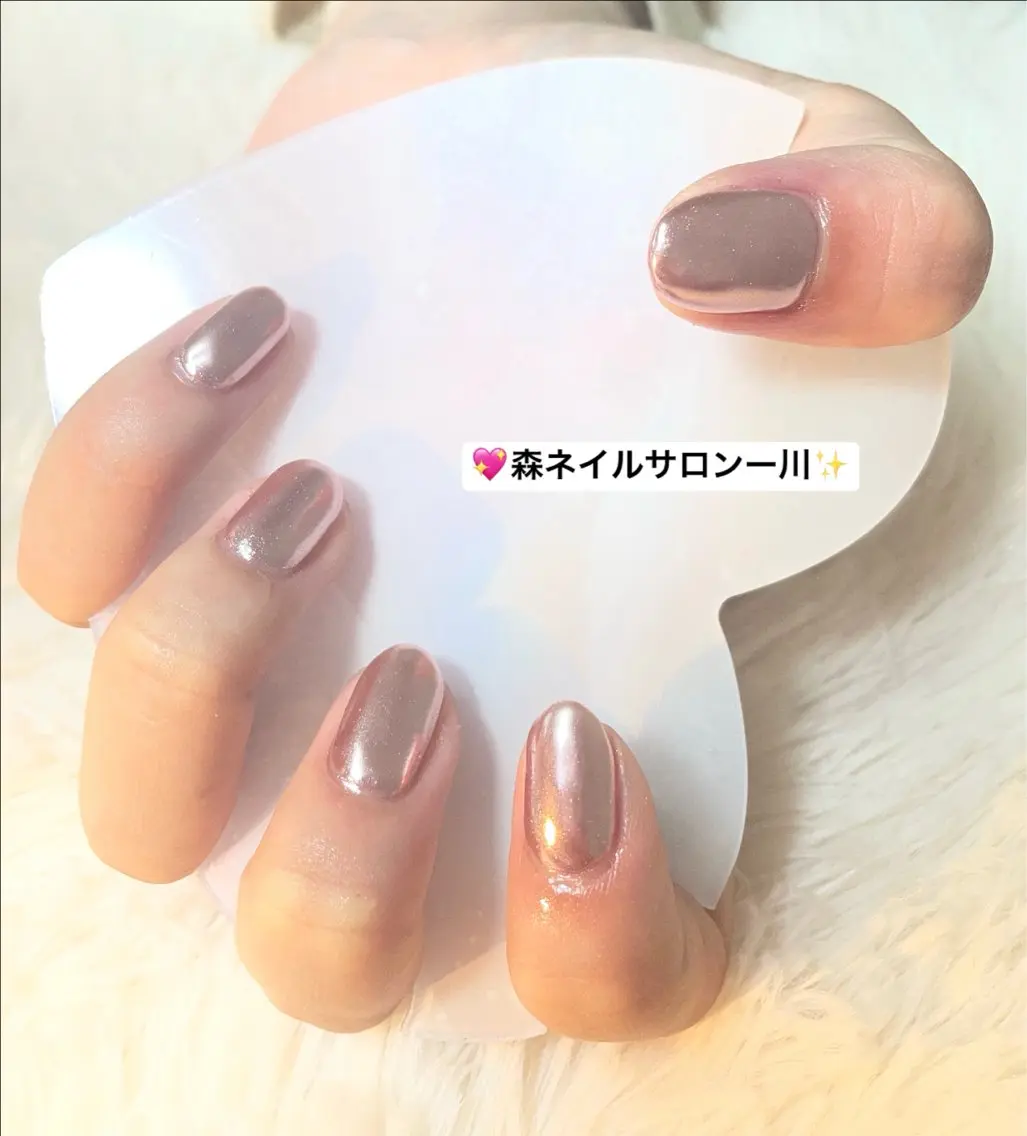 ネイル ハンドネイル 森 ネイル サロンのネイルデザイン