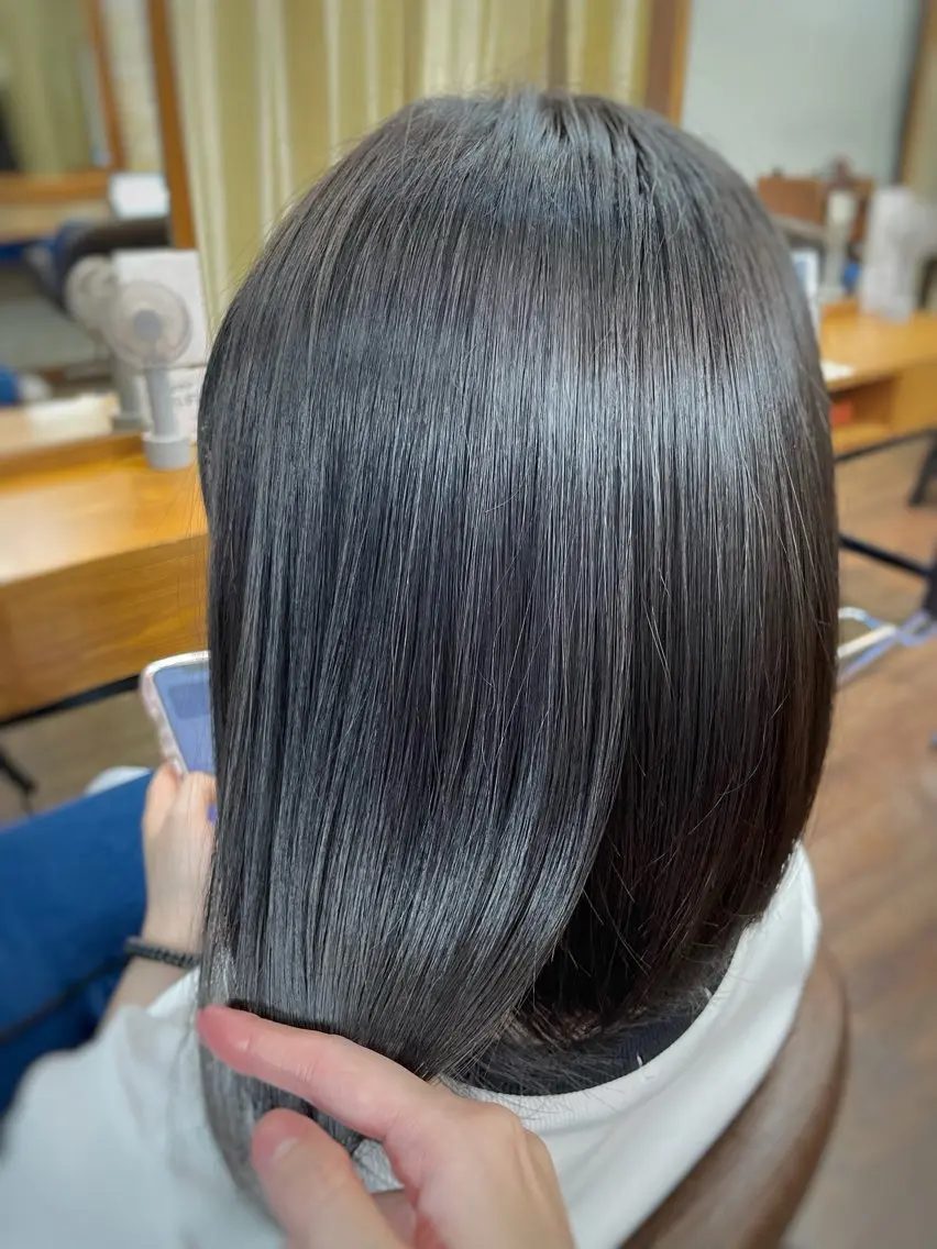 セミロング カット トリートメント 【髪質改善✨】 sanaのヘアスタイル