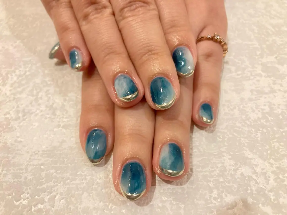 ネイル フレンチネイル ミラーネイル Lisa’s Salonのネイルデザイン