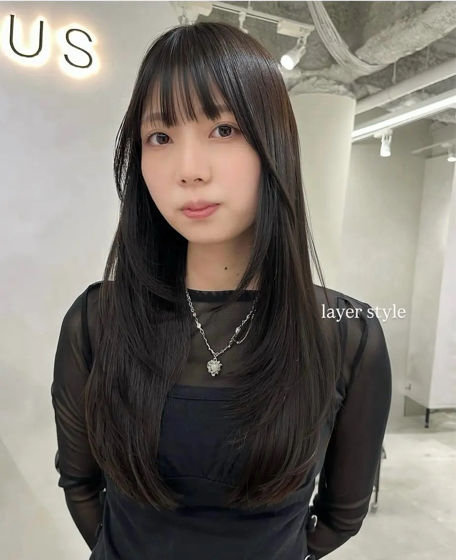 ロング 韓国風ヘア レイヤーカット カット トリートメント ヘッドスパ 梅田🫧レイヤー /髪質改善/未来のヘアスタイル