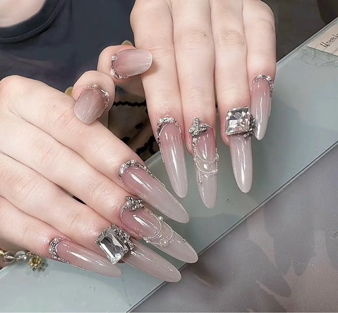 ネイル ハンドネイル D-BEAUTY Nailsalonのネイルデザイン