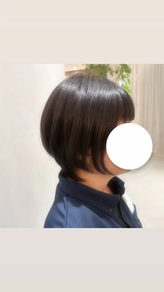 ショート こばやし にな 🦖⋆͛ぷつっとボブのヘアスタイル
