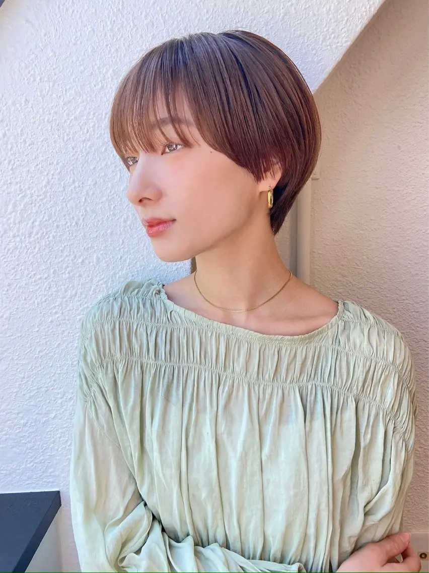 ショート カラー うる艶カラー× ハイトーン/miuのヘアスタイル