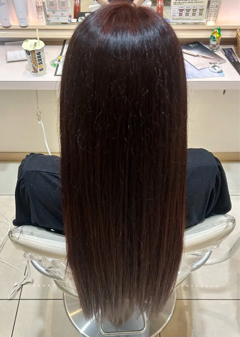 ロング ヘアカラー 西ノ村 実花のヘアスタイル