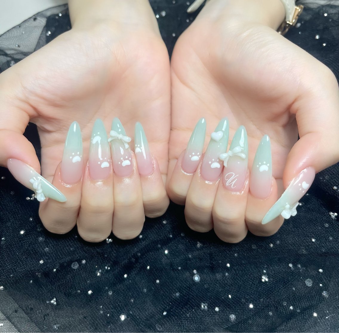 ネイル 韓国ネイル マグネットネイル 持ち込み ニュアンスネイル シンプルネイル ハンドネイル Huyn Nail Shinjyukuのネイルデザイン