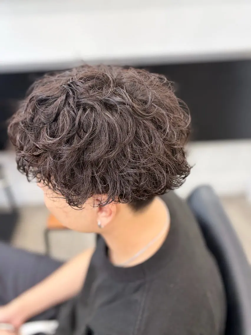 パーマ メンズ メンズパーマ 縮毛矯正 カット パーマ 静岡 / 毛流れ特化 /メンズヘア/真大のヘアスタイル
