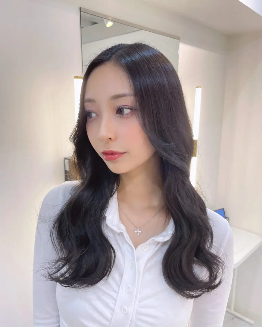 セミロング カラー ヘアアレンジ ヘアカラー トリートメント 髪質改善/縮毛矯正 RYOのヘアスタイル