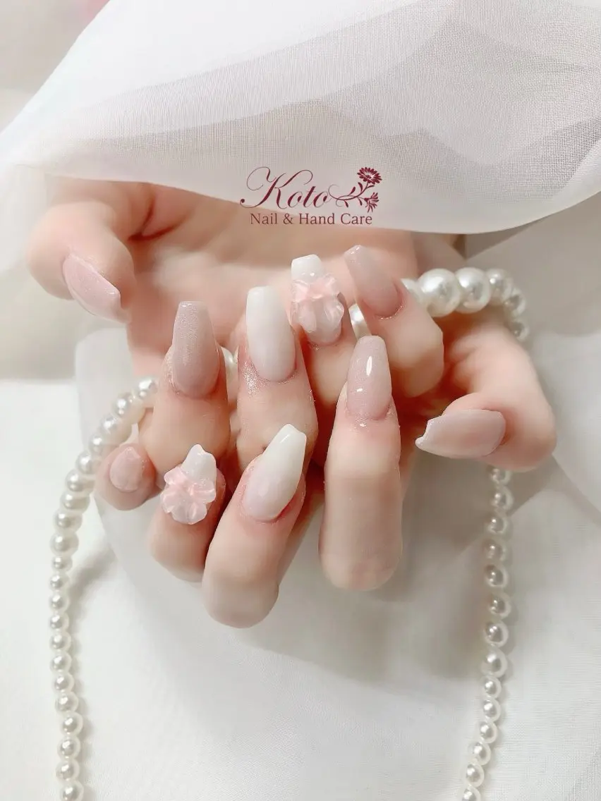 ネイル 長さ出し ジェルネイル 持ち込み ニュアンスネイル 赤色 ハンドネイル Nail Salon KOTOのネイルデザイン