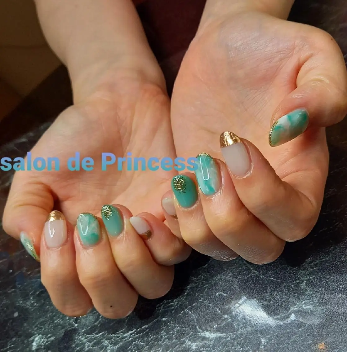 ネイル ブルー グリーン 大理石ネイル(マーブル) ニュアンスネイル salon de  Princessのネイルデザイン