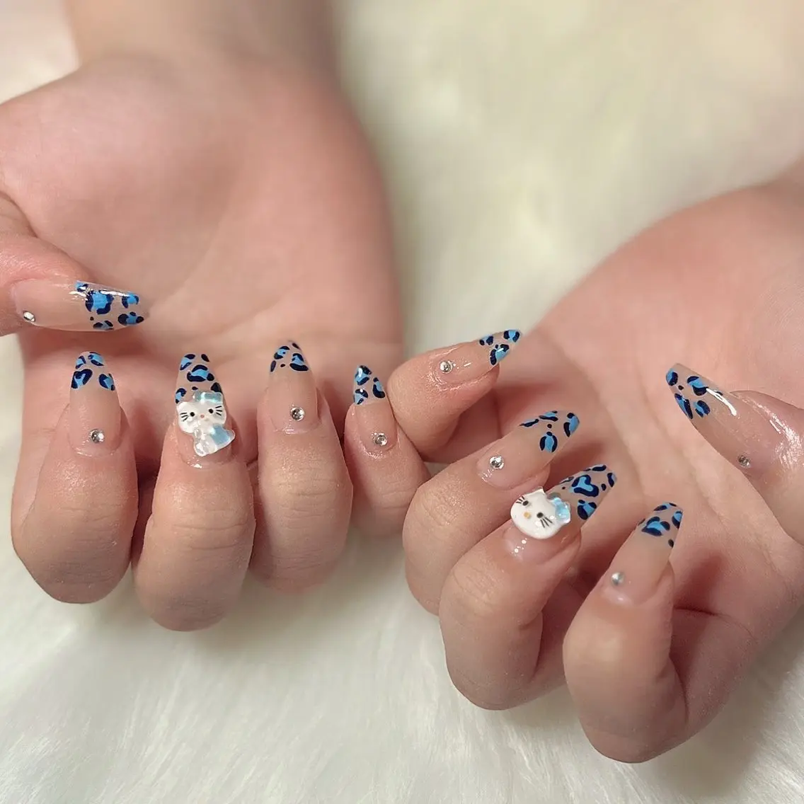 ネイル アニマル柄 ハンドネイル tee nailのネイルデザイン