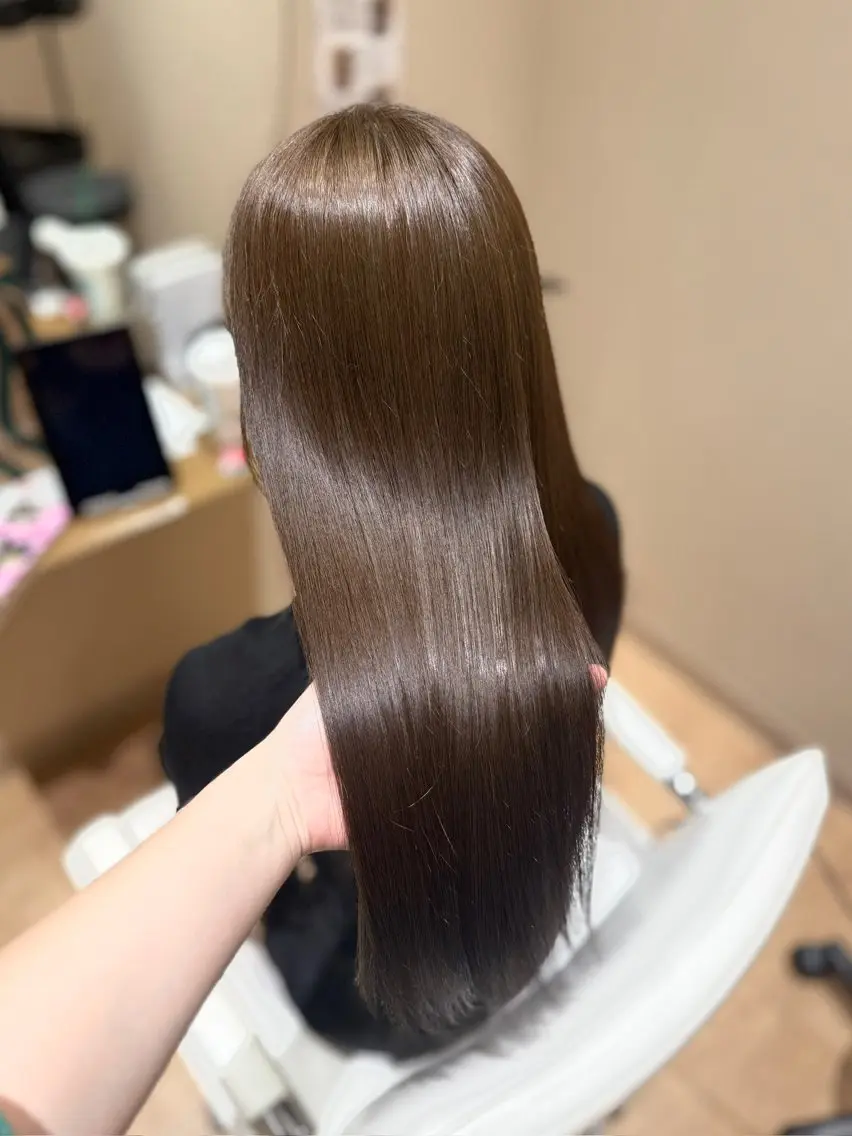 【カットなし】ケアカラー+3stepトリートメントの写真