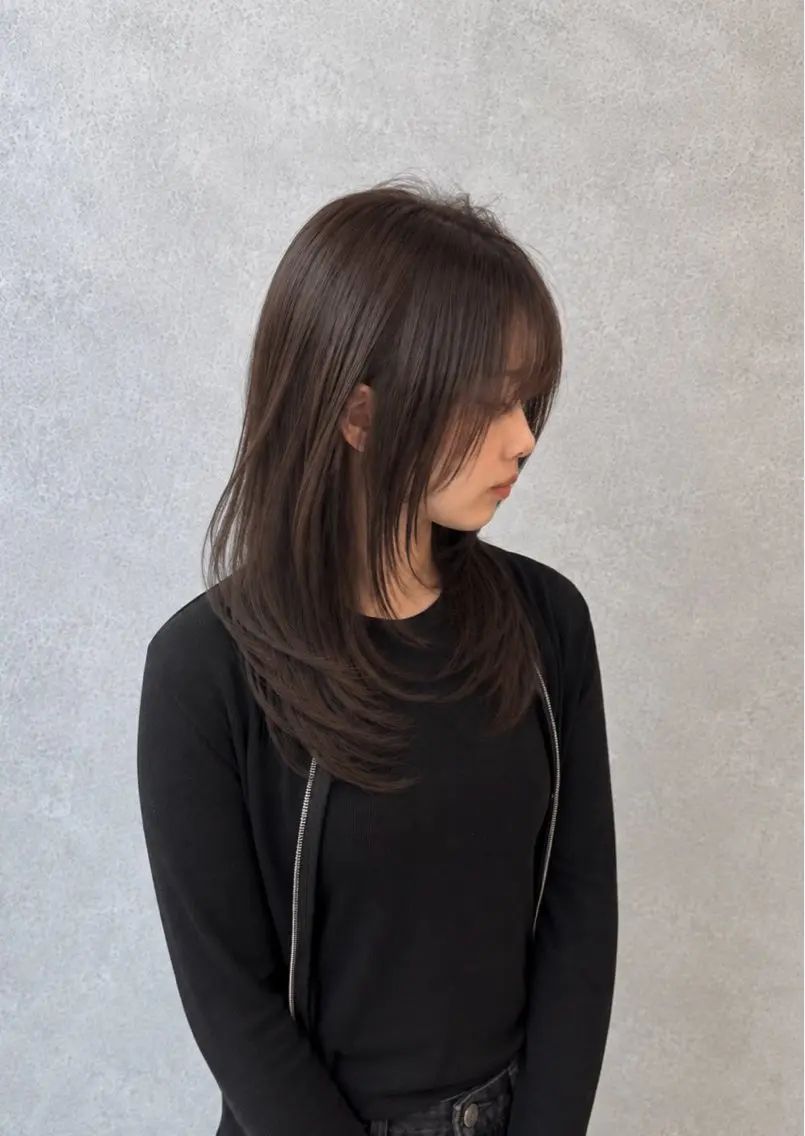 セミロング カラー カット ヘアカラー トリートメント 髪質改善縮毛矯正/ 透明感カラー 石崎のヘアスタイル