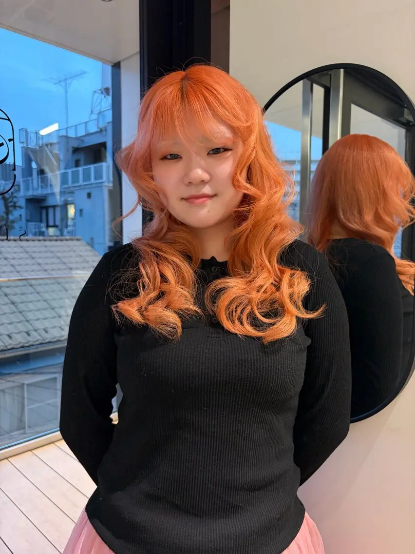 カラー ダブルカラー オレンジ coco/原宿 ボブカットのヘアスタイル