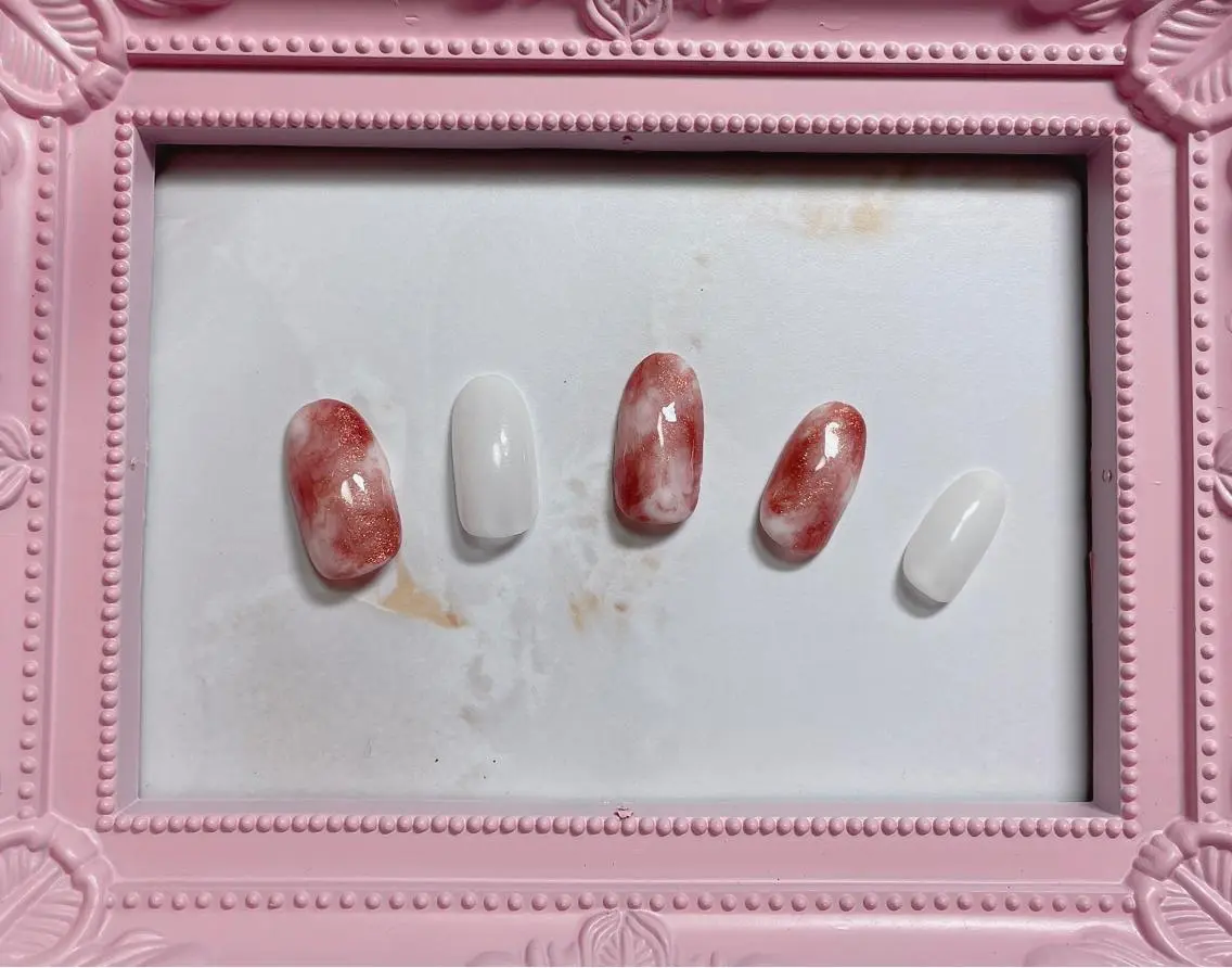 ネイル ニュアンスネイル オーナーネイリスト MAKIのネイルデザイン