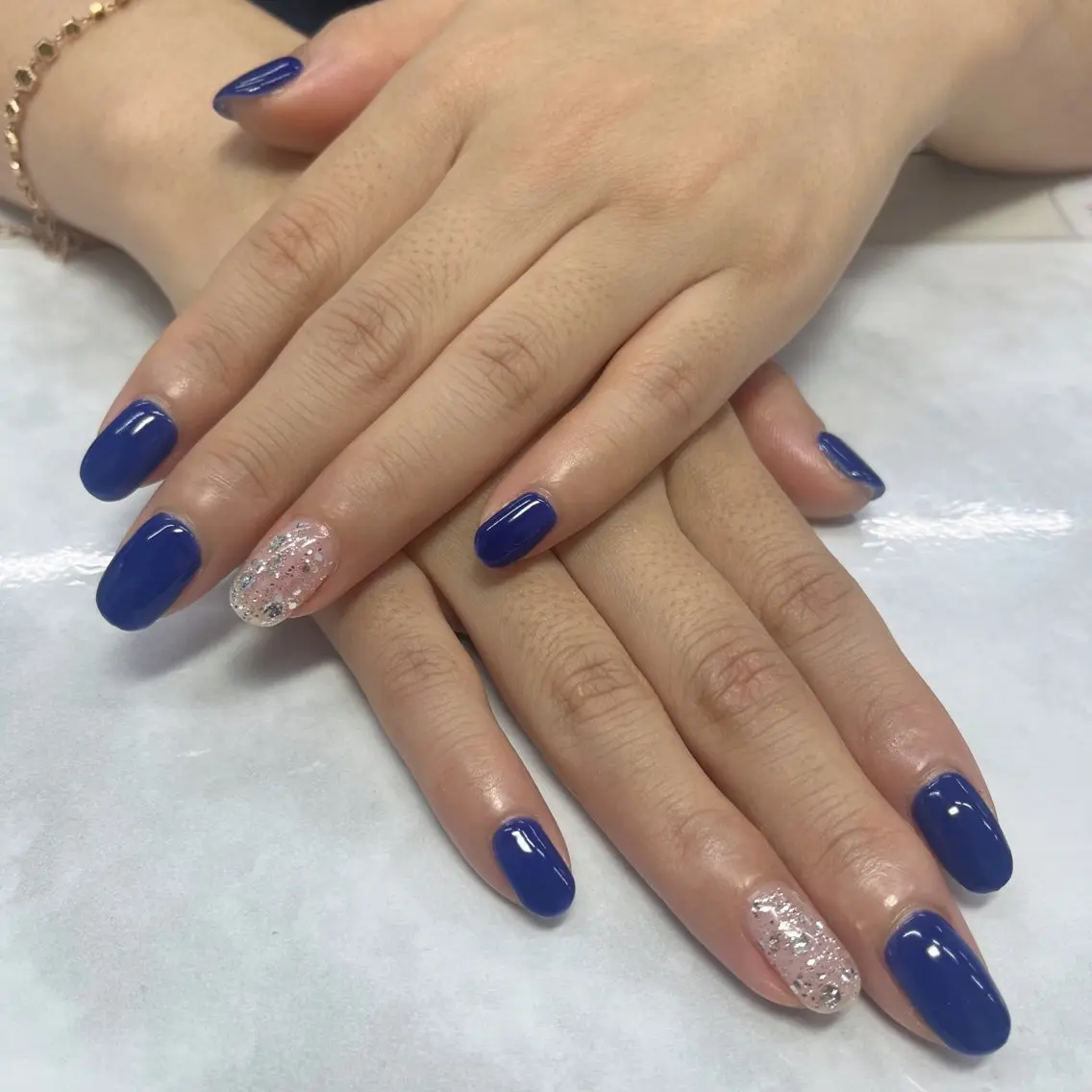 ネイル ラメ(グリッター) ワンカラーネイル anela 仁香のネイルデザイン