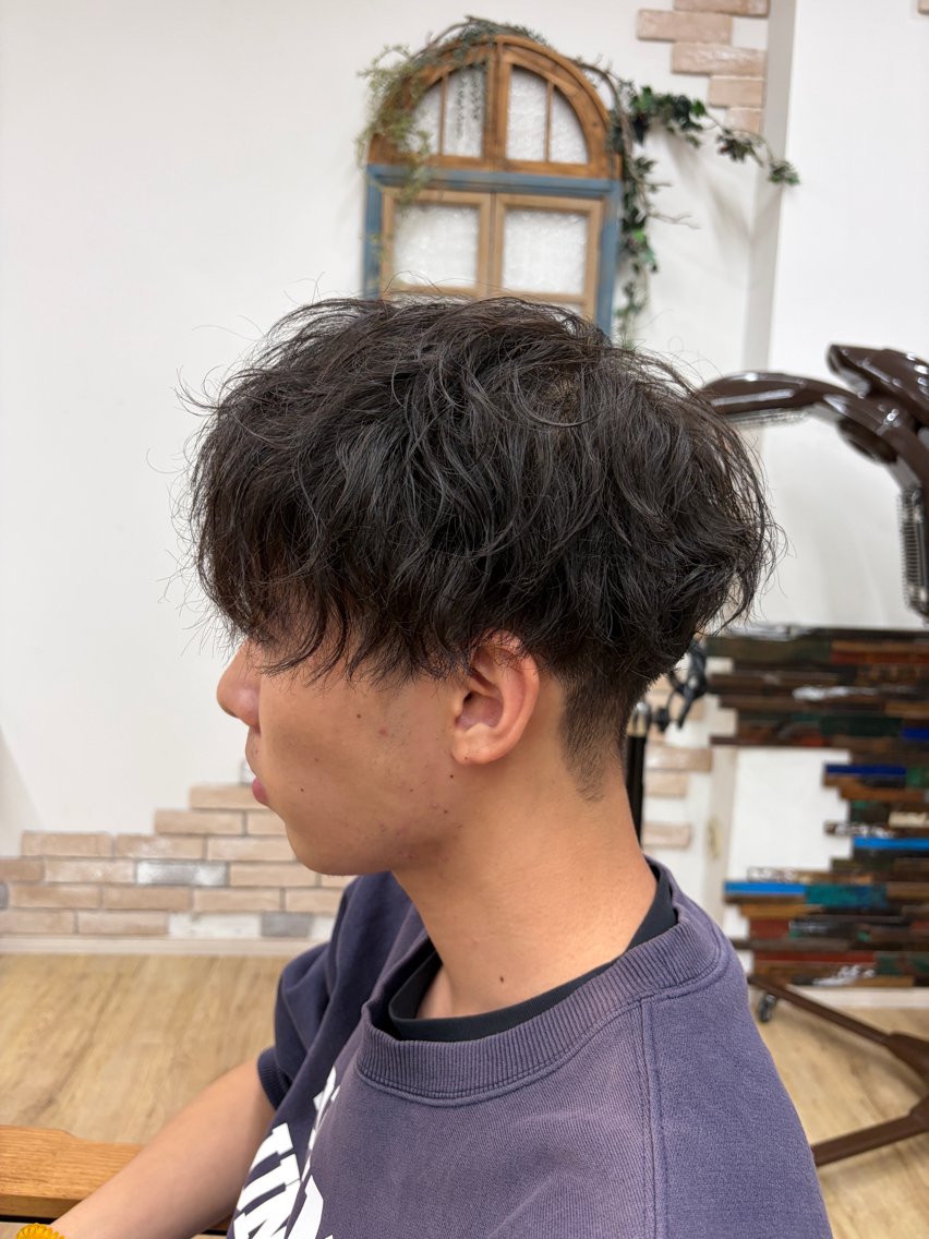 パーマ メンズ カット パーマ 三浦 光汰のヘアスタイル