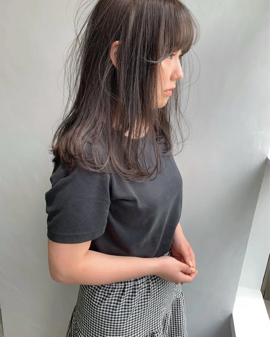 セミロング カラー ダークグレー ダークグレージュ グレージュ カット ヘアカラー トリートメント レイヤーカット🪄 耳ツボ🎀Ayumiのヘアスタイル