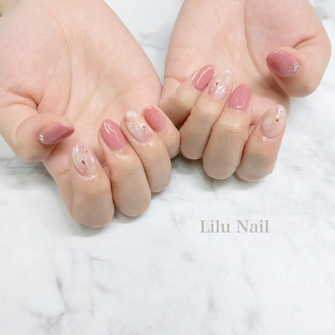 ネイル ニュアンスネイル モチの良さ◉ フィルインネイル♡のネイルデザイン