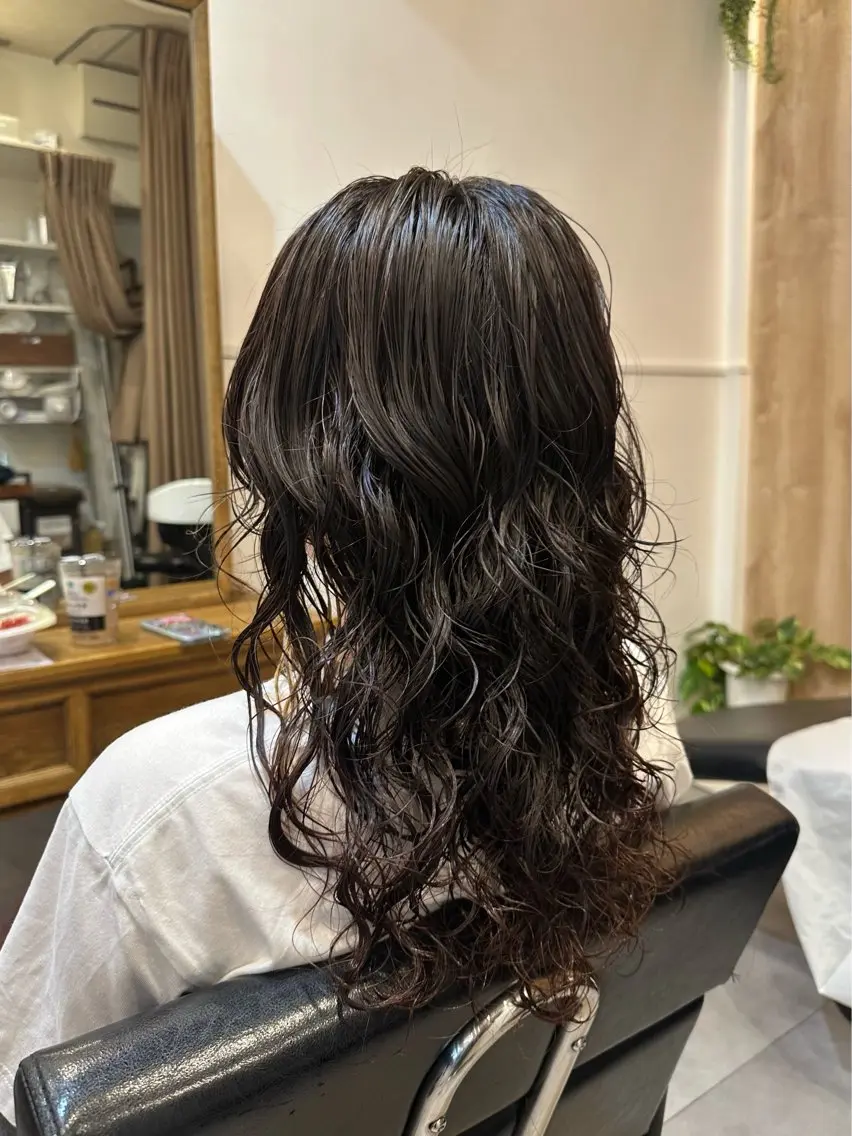 パーマ 江原 優那のヘアスタイル