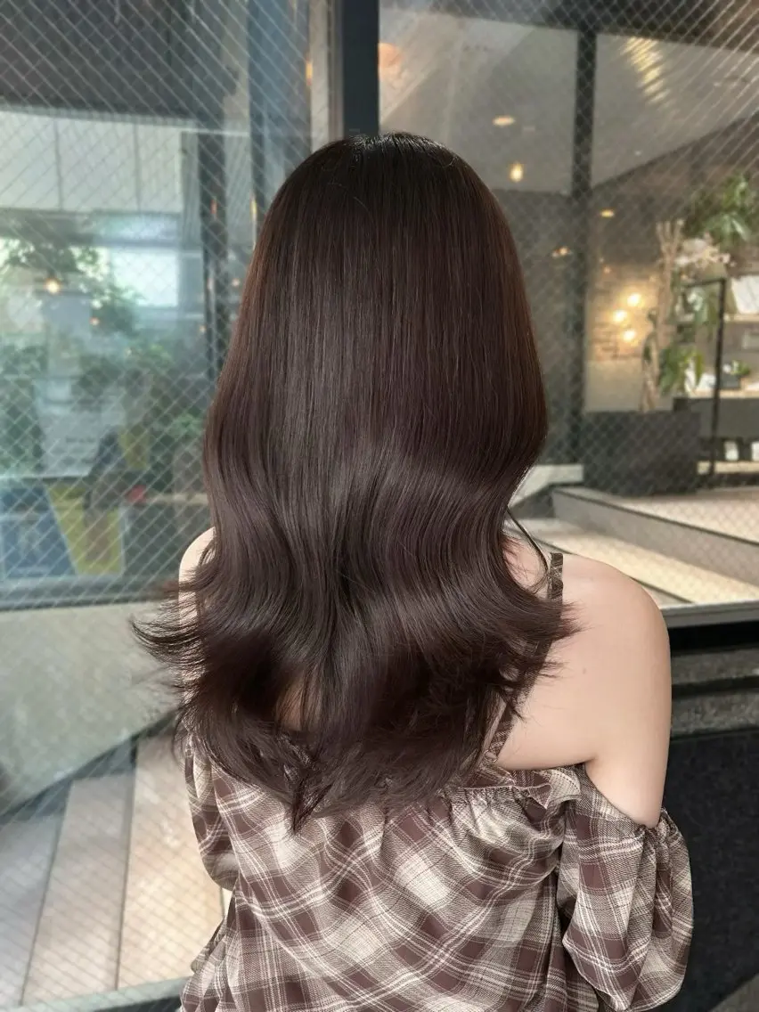 セミロング カラー 柔らか垢抜けｶﾗｰと ｶｯﾄ🫧ASUKAのヘアスタイル