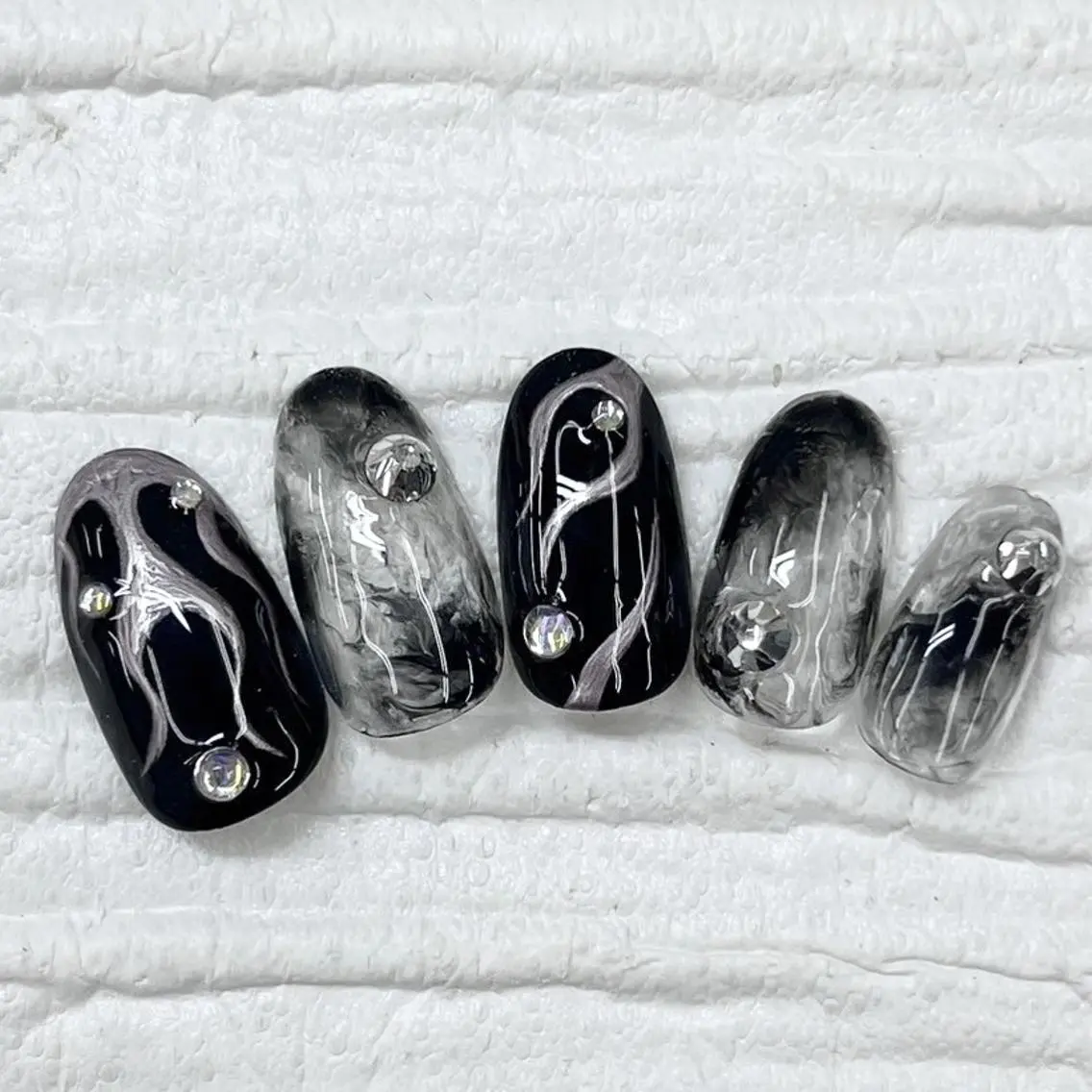 ネイル Nail salon Honey Beeのネイルデザイン
