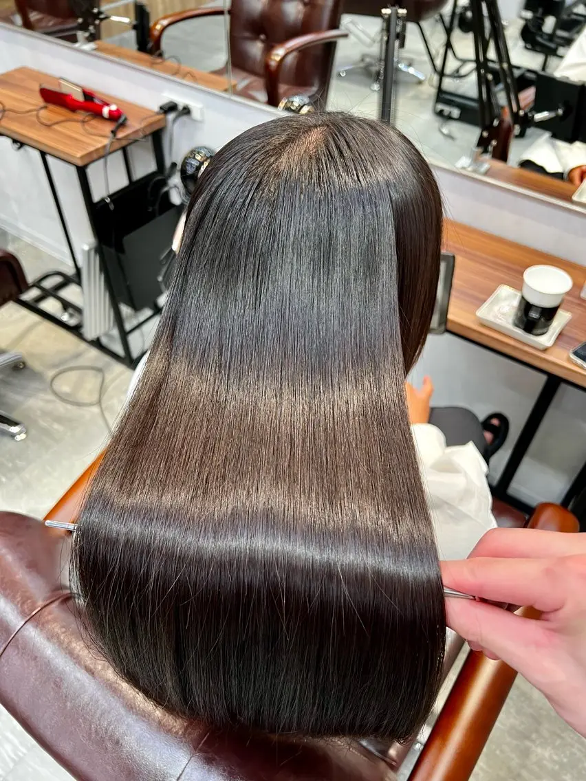 ロング カット 縮毛矯正 トリートメント ハイレイヤー×ツヤ髪 /TAICHI🩶のヘアスタイル