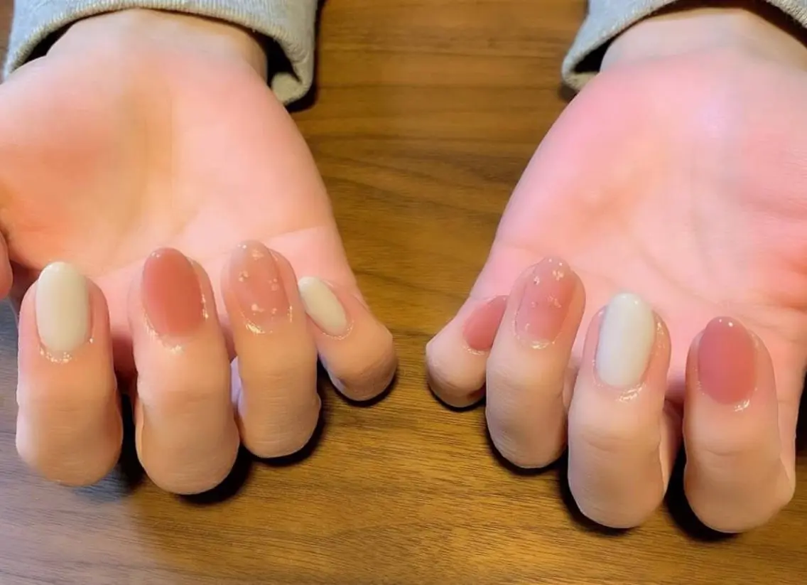 ネイル ハンドネイル フットネイル MHR nailのネイルデザイン