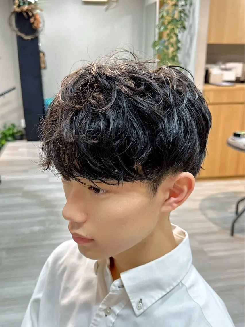 メンズ マッシュ arika オケシ　リョウダイのヘアスタイル