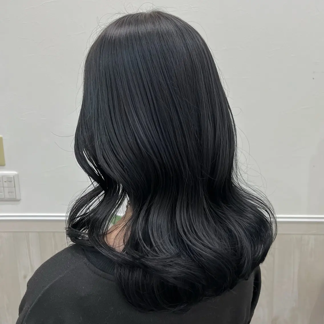 ミディアム カラー SUZUKI ITSUKIのヘアスタイル